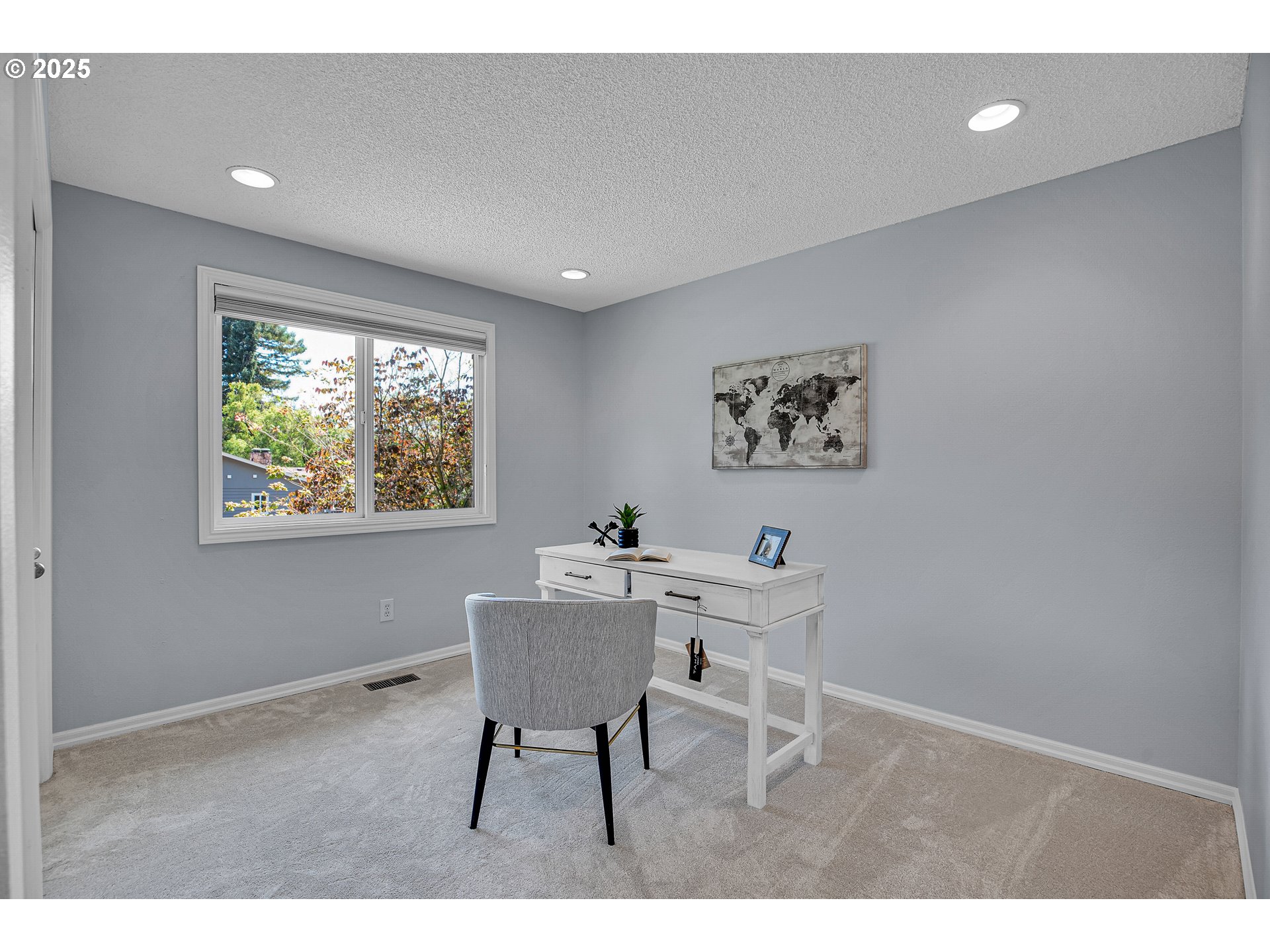 14965 Southwest Glenbrook Road Beaverton, OR 97007 - Photo 10 of 16 Gallery Image 10