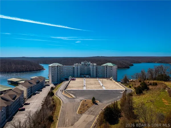 $359,900 | 4800 Eagleview Drive, Unit 4108, Osage Beach, MO 65065