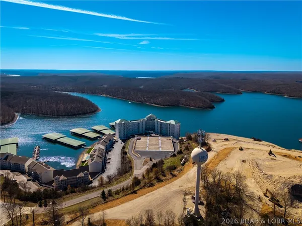 $359,900 | 4800 Eagleview Drive, Unit 4108, Osage Beach, MO 65065