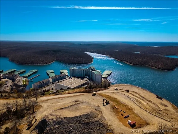 $359,900 | 4800 Eagleview Drive, Unit 4108, Osage Beach, MO 65065