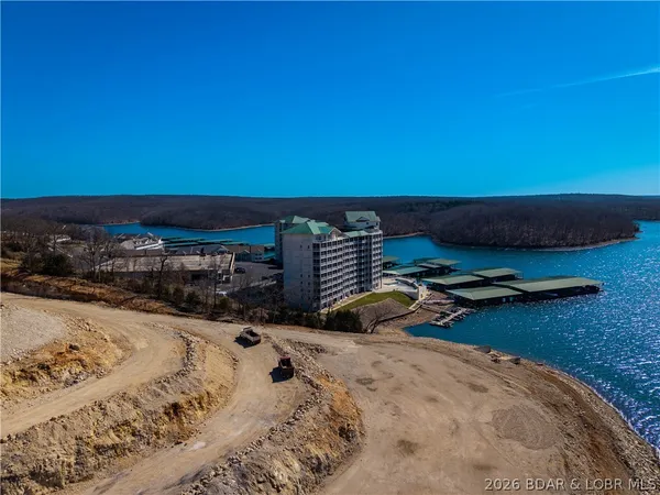 $359,900 | 4800 Eagleview Drive, Unit 4108, Osage Beach, MO 65065