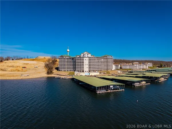 $359,900 | 4800 Eagleview Drive, Unit 4108, Osage Beach, MO 65065