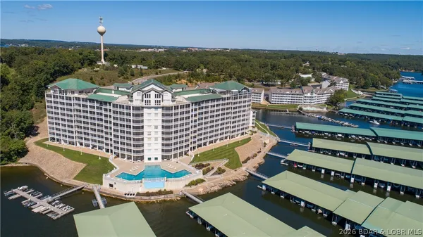 $359,900 | 4800 Eagleview Drive, Unit 4108, Osage Beach, MO 65065