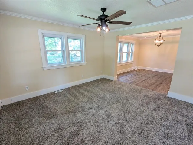 $179,000 | 414 Golden Gate Street, Robinson, KS 66532