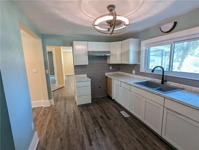 $179,000 | 414 Golden Gate Street, Robinson, KS 66532