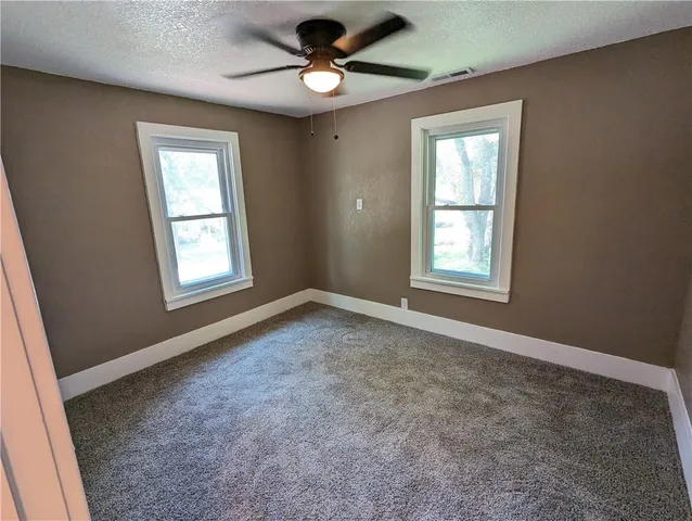 $179,000 | 414 Golden Gate Street, Robinson, KS 66532