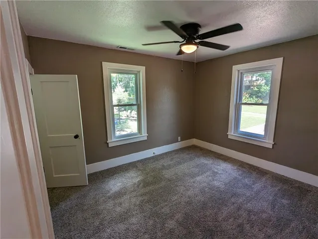 $179,000 | 414 Golden Gate Street, Robinson, KS 66532