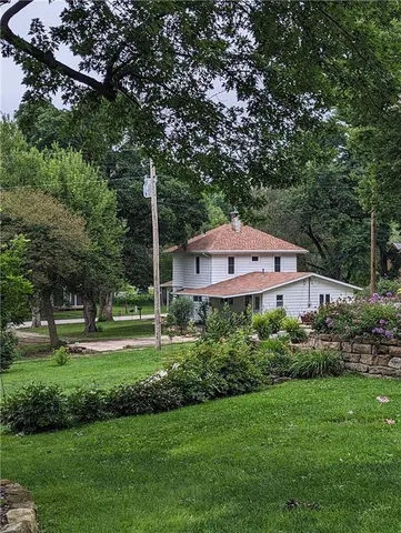 $179,000 | 414 Golden Gate Street, Robinson, KS 66532