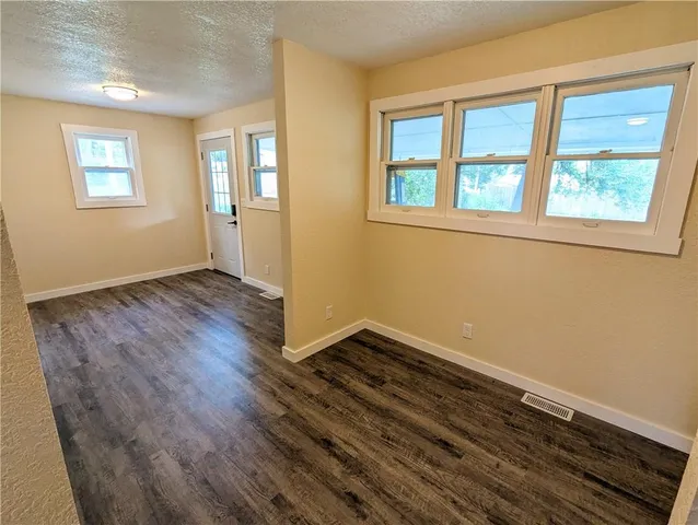 $179,000 | 414 Golden Gate Street, Robinson, KS 66532