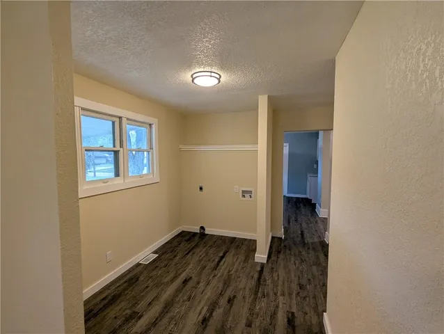 $179,000 | 414 Golden Gate Street, Robinson, KS 66532