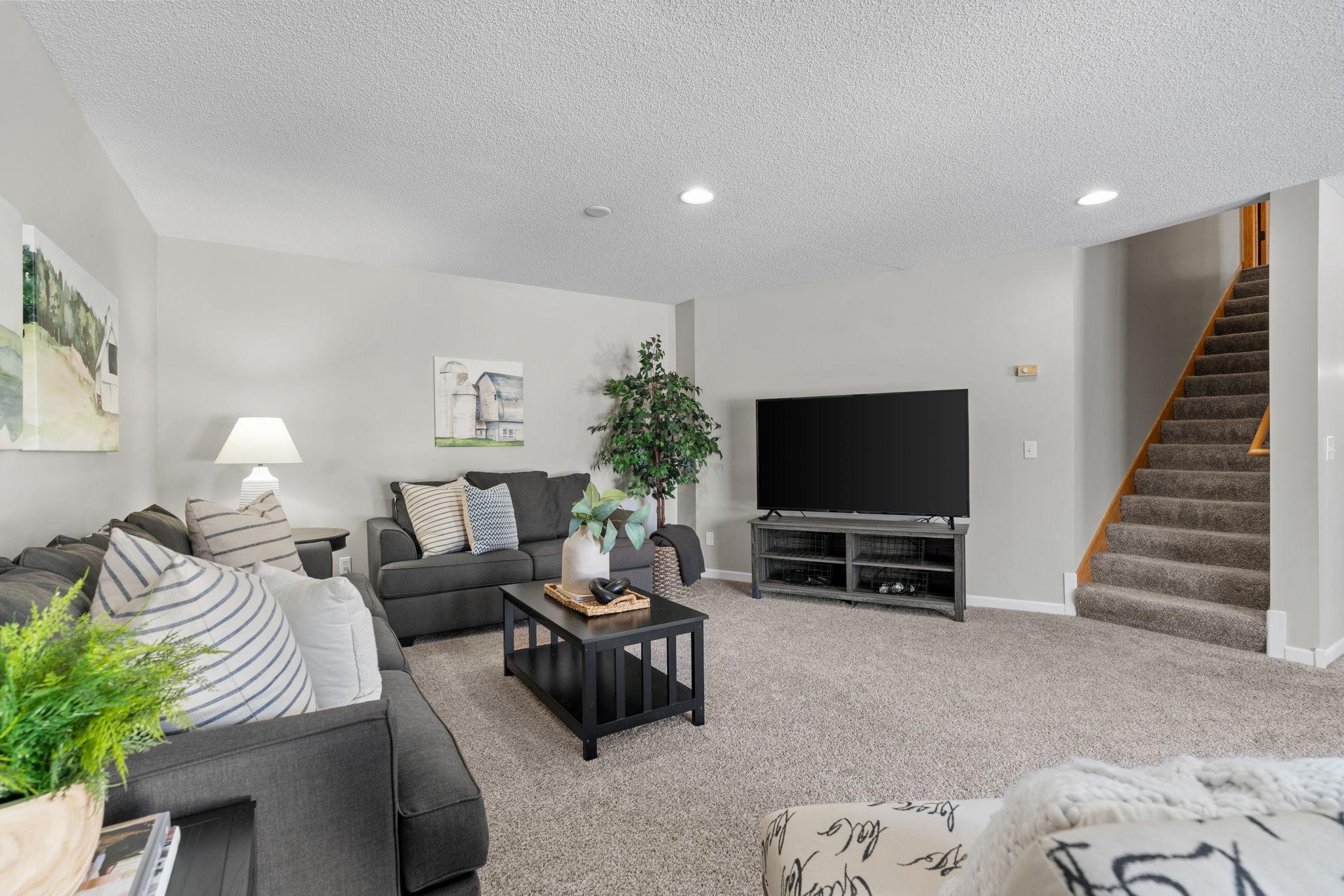 9348 Tewsbury Gate North Maple Grove, MN 55311 - Photo 40 of 68