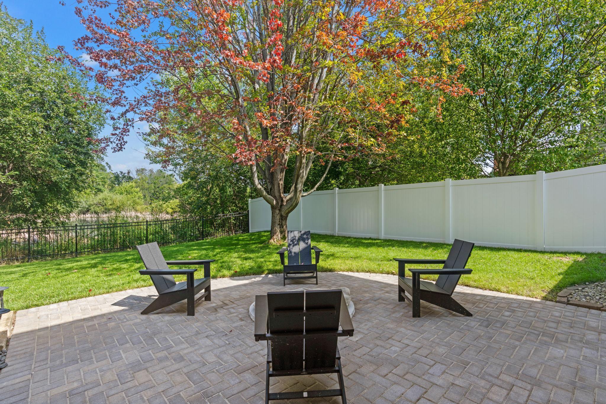 9348 Tewsbury Gate North Maple Grove, MN 55311 - Photo 5 of 68