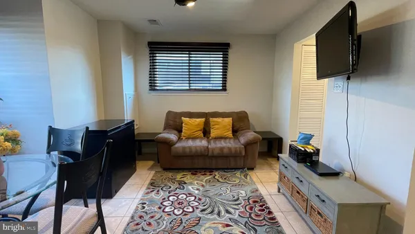 $2,850 | 9995 Campus Way South, Upper Marlboro, MD 20774