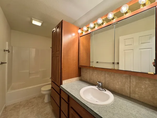 $414,000 | 1412 East Forest Drive, Riverton, WY 82501