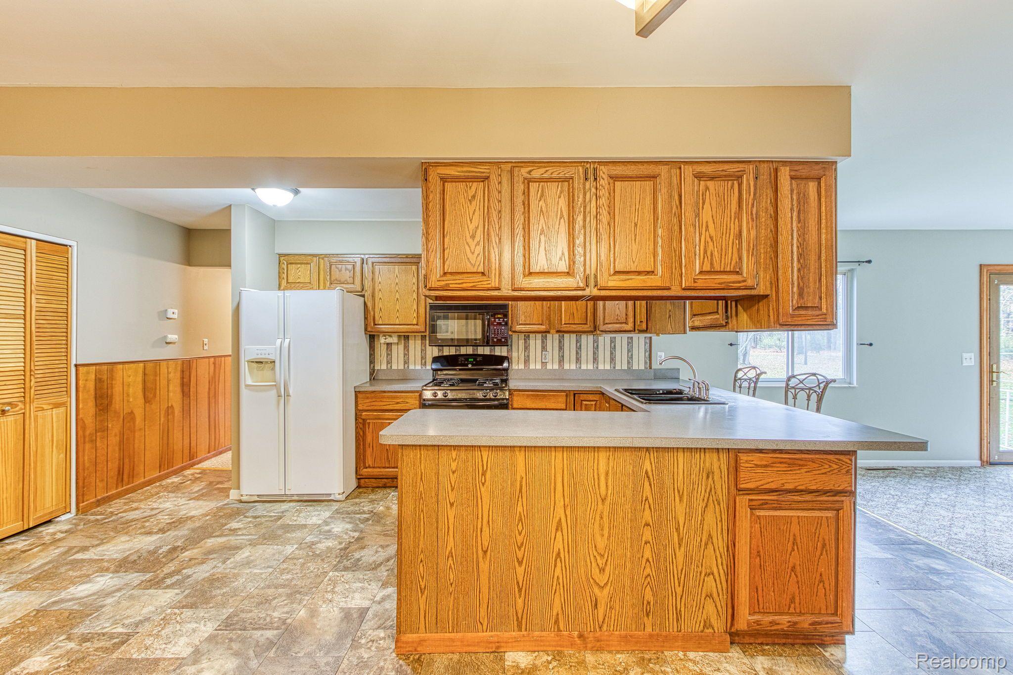 9140 Field Road Algonac, MI 48001 - Photo 9 of 42 Gallery Image 9