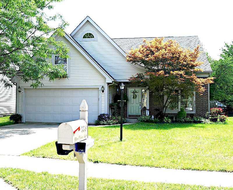 8861 Glass Chimney Lane Fishers, IN 46037 - Photo 1 of 2