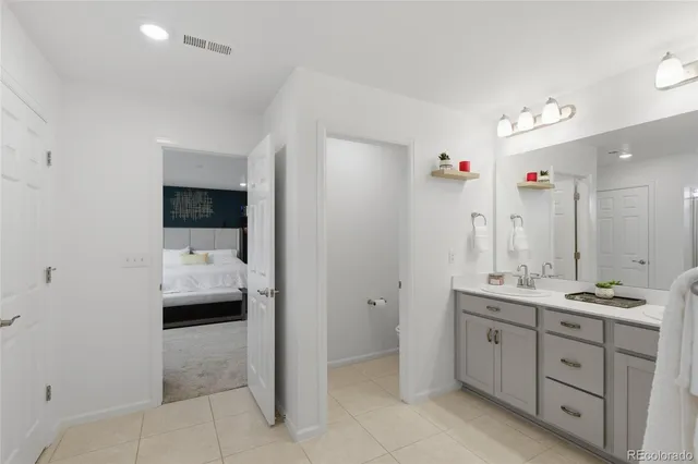 $675,000 | 459 South Olathe Street, Aurora, CO 80017