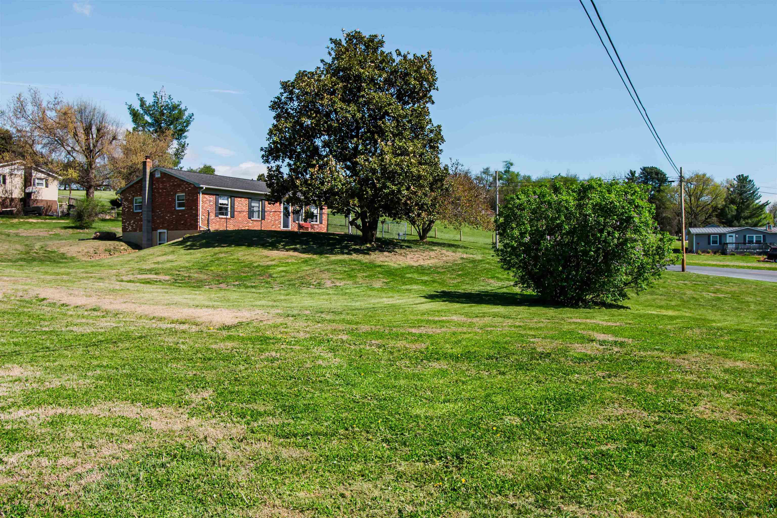 1793 Lacey Spring Road Harrisonburg, VA 22802 - Photo 5 of 41