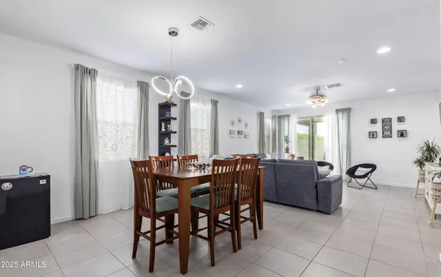 $2,400 | 5613 West Notch Hill Road, Laveen, AZ 85339