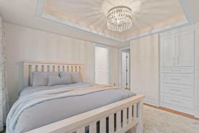 $699,995 | 1108 Quebec Avenue North, Golden Valley, MN 55427