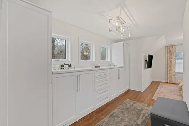 $699,995 | 1108 Quebec Avenue North, Golden Valley, MN 55427