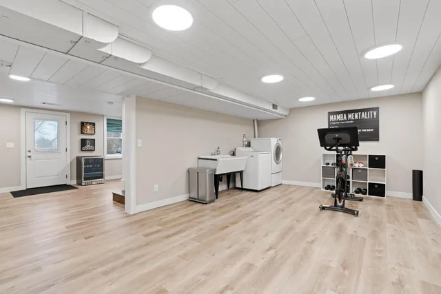 $699,995 | 1108 Quebec Avenue North, Golden Valley, MN 55427