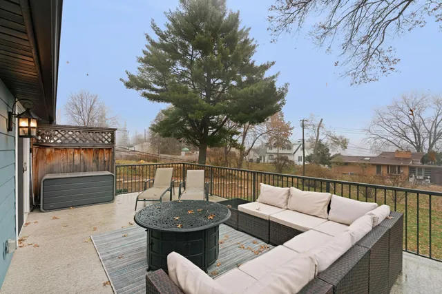 $699,995 | 1108 Quebec Avenue North, Golden Valley, MN 55427