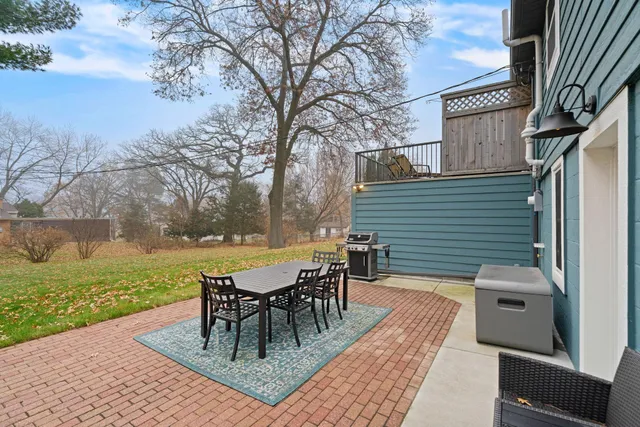 $699,995 | 1108 Quebec Avenue North, Golden Valley, MN 55427