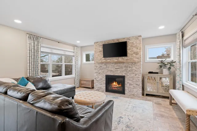 $699,995 | 1108 Quebec Avenue North, Golden Valley, MN 55427