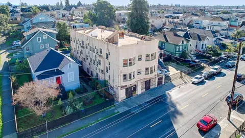 $1,495,000 | 1736 23rd Avenue, Oakland, CA 94606