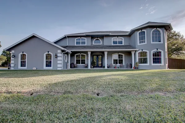 $4,900 | 669 Howard Street, Fort Pierce, FL 34982