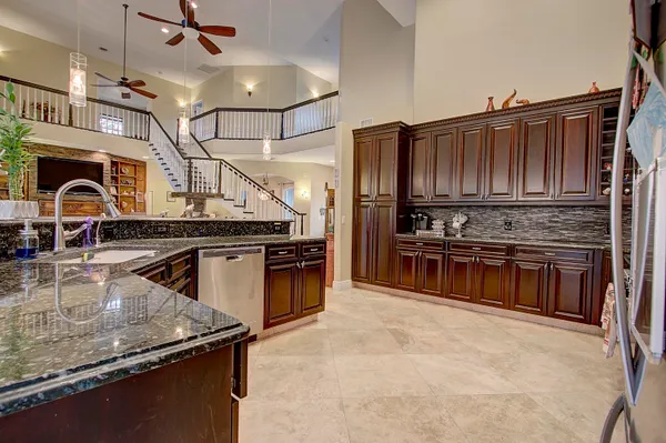 $4,900 | 669 Howard Street, Fort Pierce, FL 34982