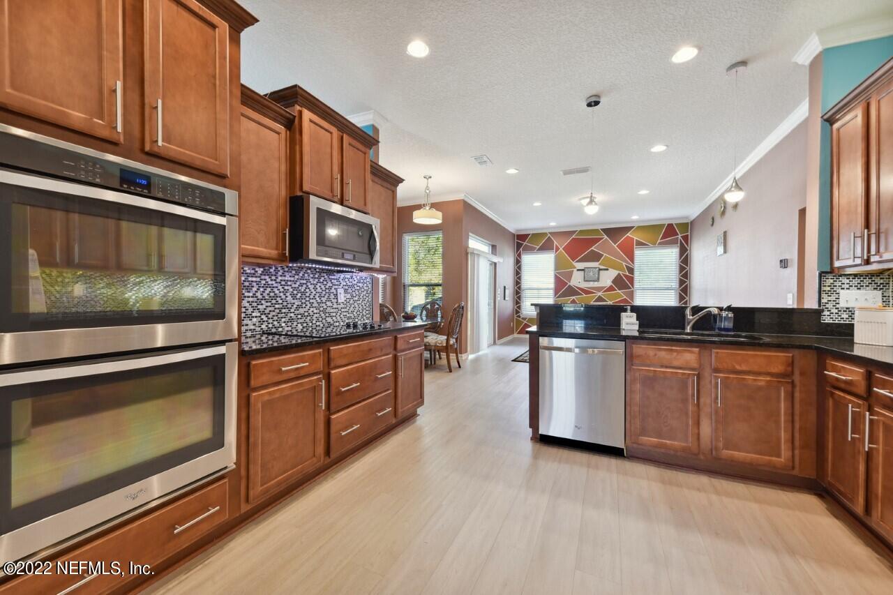 15987 Tisons Bluff Road Jacksonville, FL 32218 - Photo 11 of 32 15987 Tisons Bluf 14 kitchen