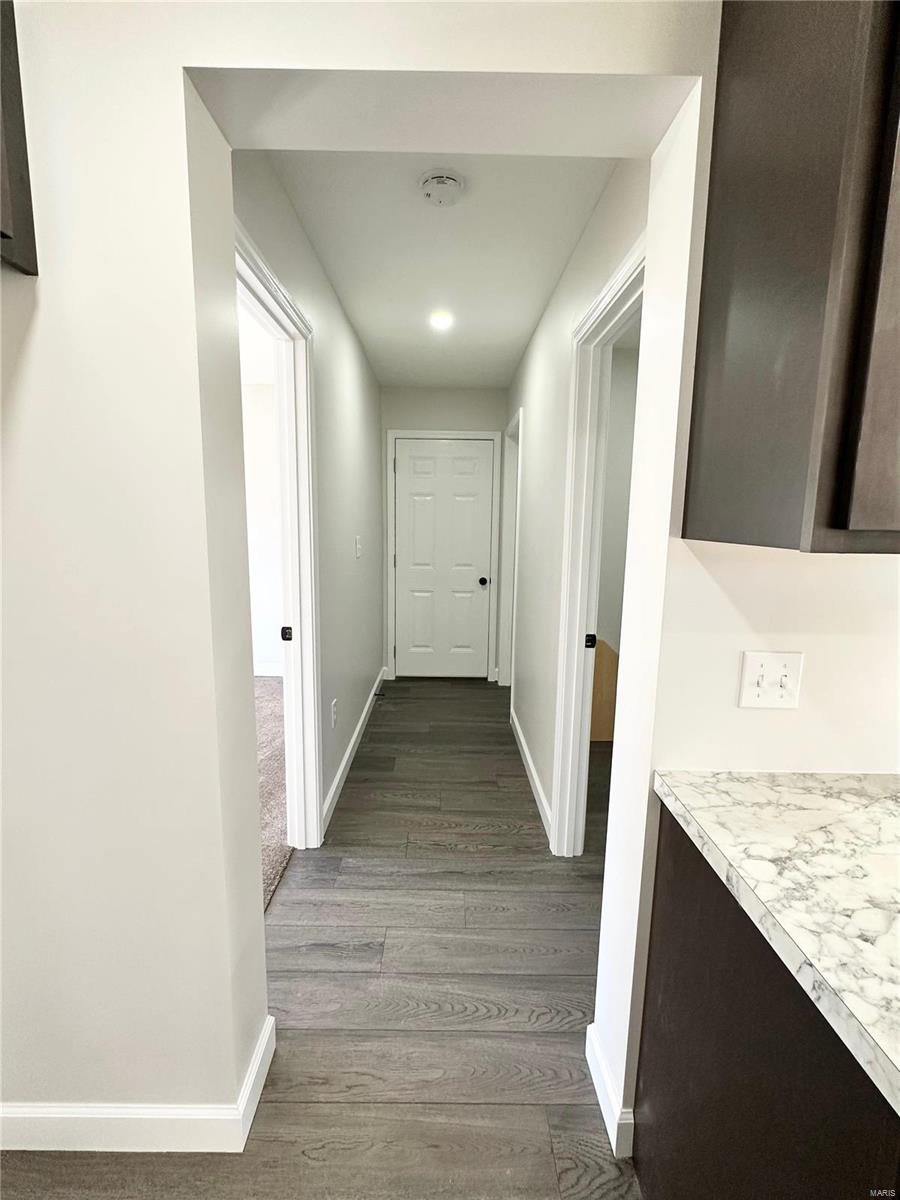820 Kimball Road Hillsboro, IL 62049 - Photo 15 of 33 Gallery Image 15