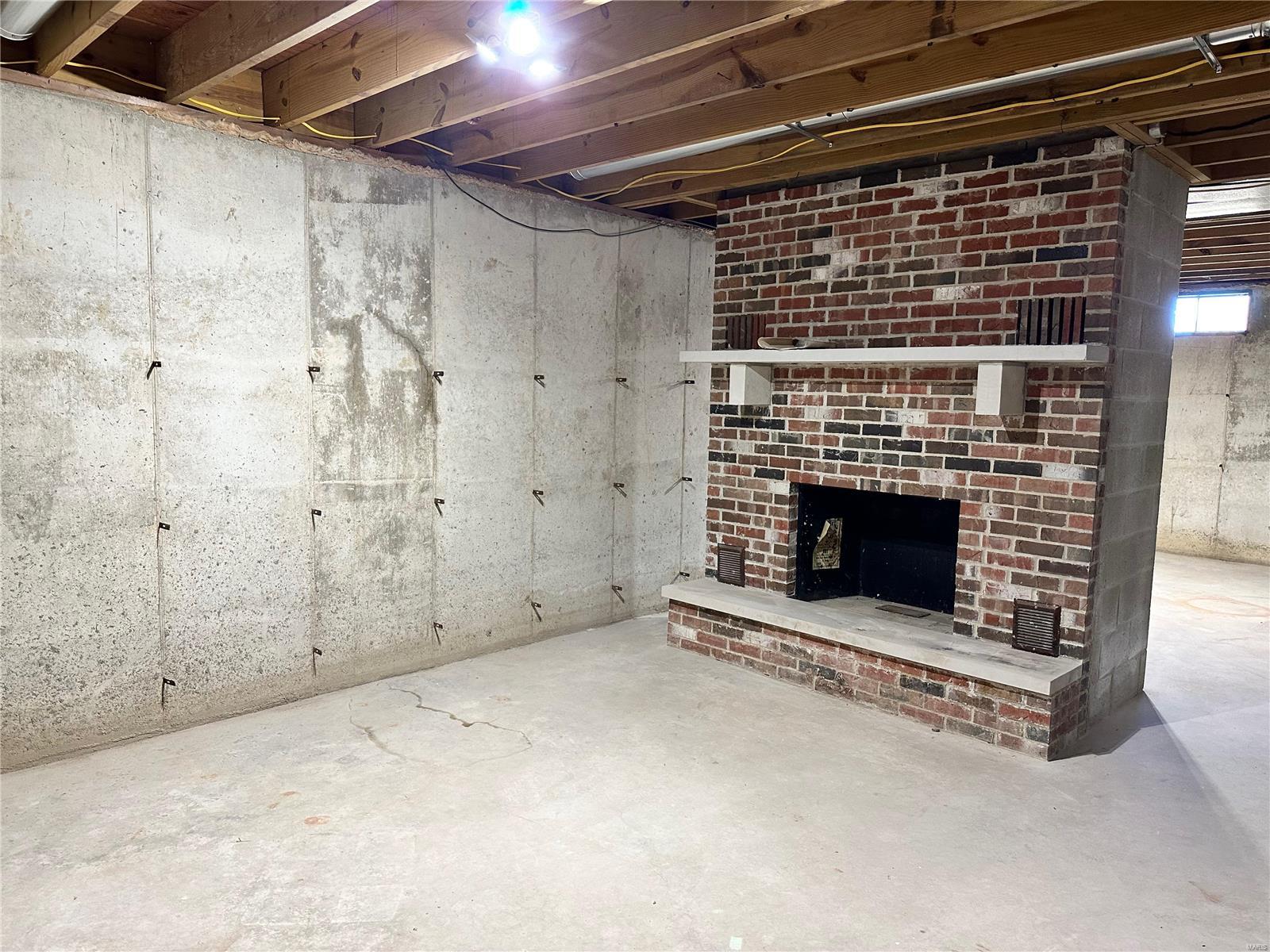 820 Kimball Road Hillsboro, IL 62049 - Photo 27 of 33 Gallery Image 27