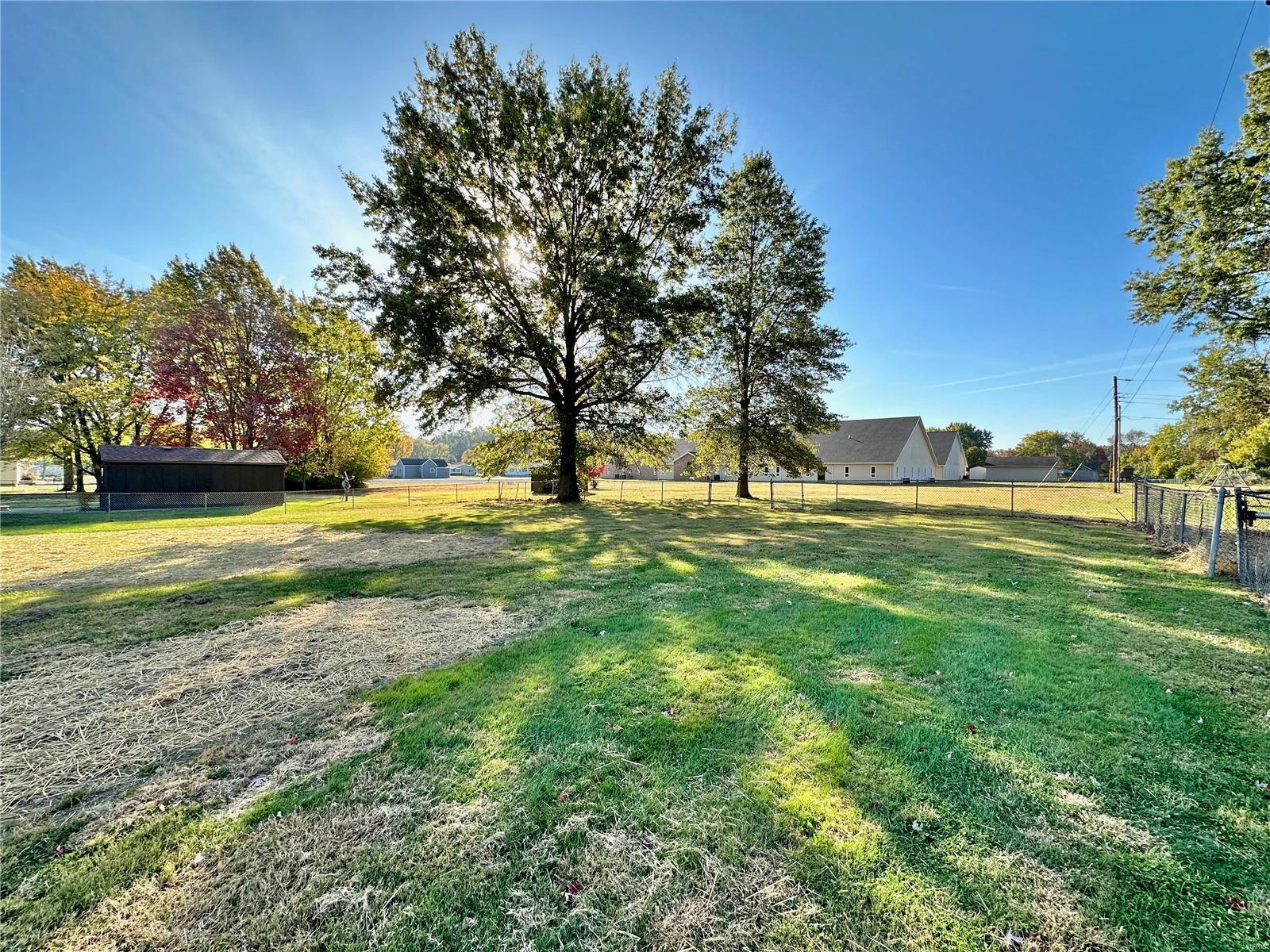 820 Kimball Road Hillsboro, IL 62049 - Photo 6 of 33 Gallery Image 6