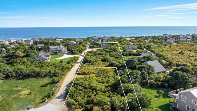 $3,500,000 | 25 Nobadeer Avenue, Nantucket, MA 02554