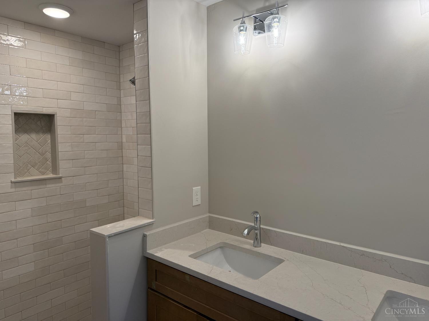 3408 Brotherton Road Cincinnati, OH 45209 - Photo 11 of 12