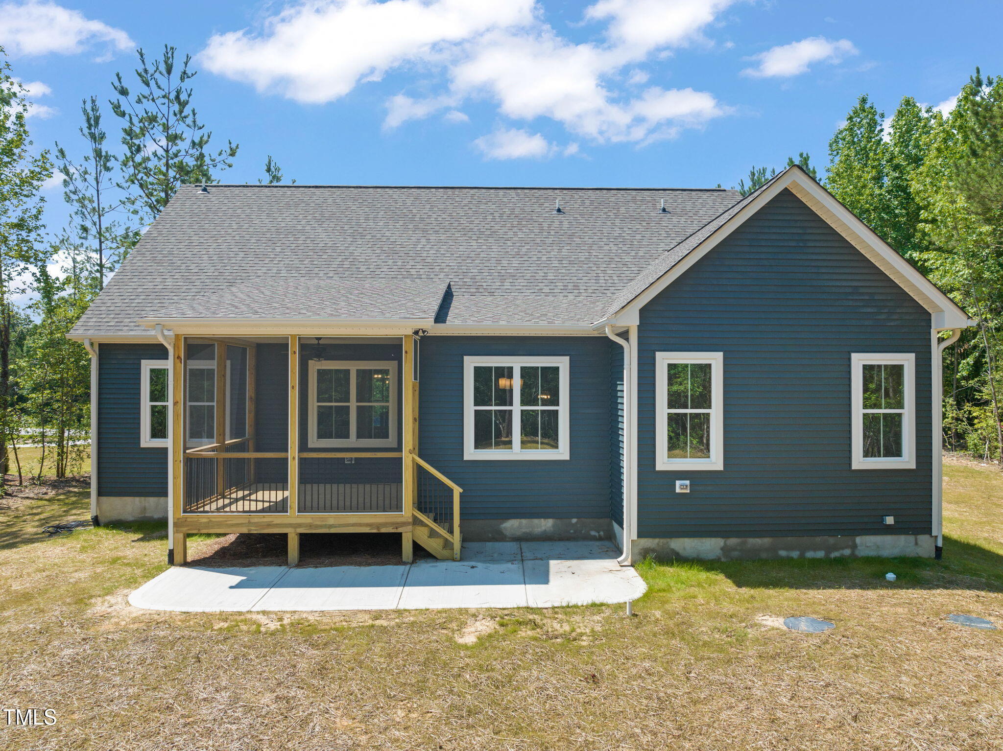 390 Pilot Ridge Road Zebulon, NC 27597 - Photo 33 of 41 front view of house with a yard