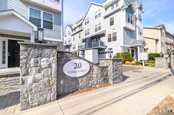 $739,000 | 20 3rd Street, Unit 19, Stamford, CT 06905