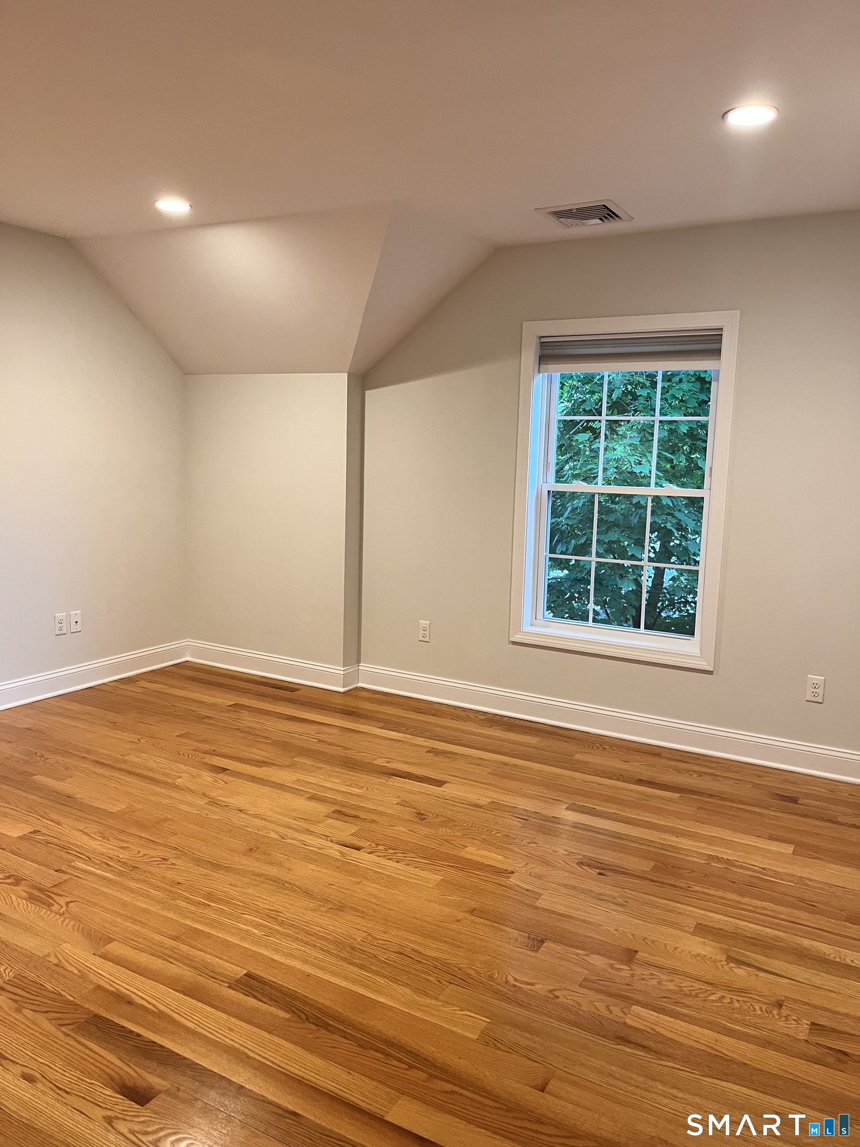 20 3rd Street, Unit 19 Stamford, CT 06905 - Photo 8 of 18