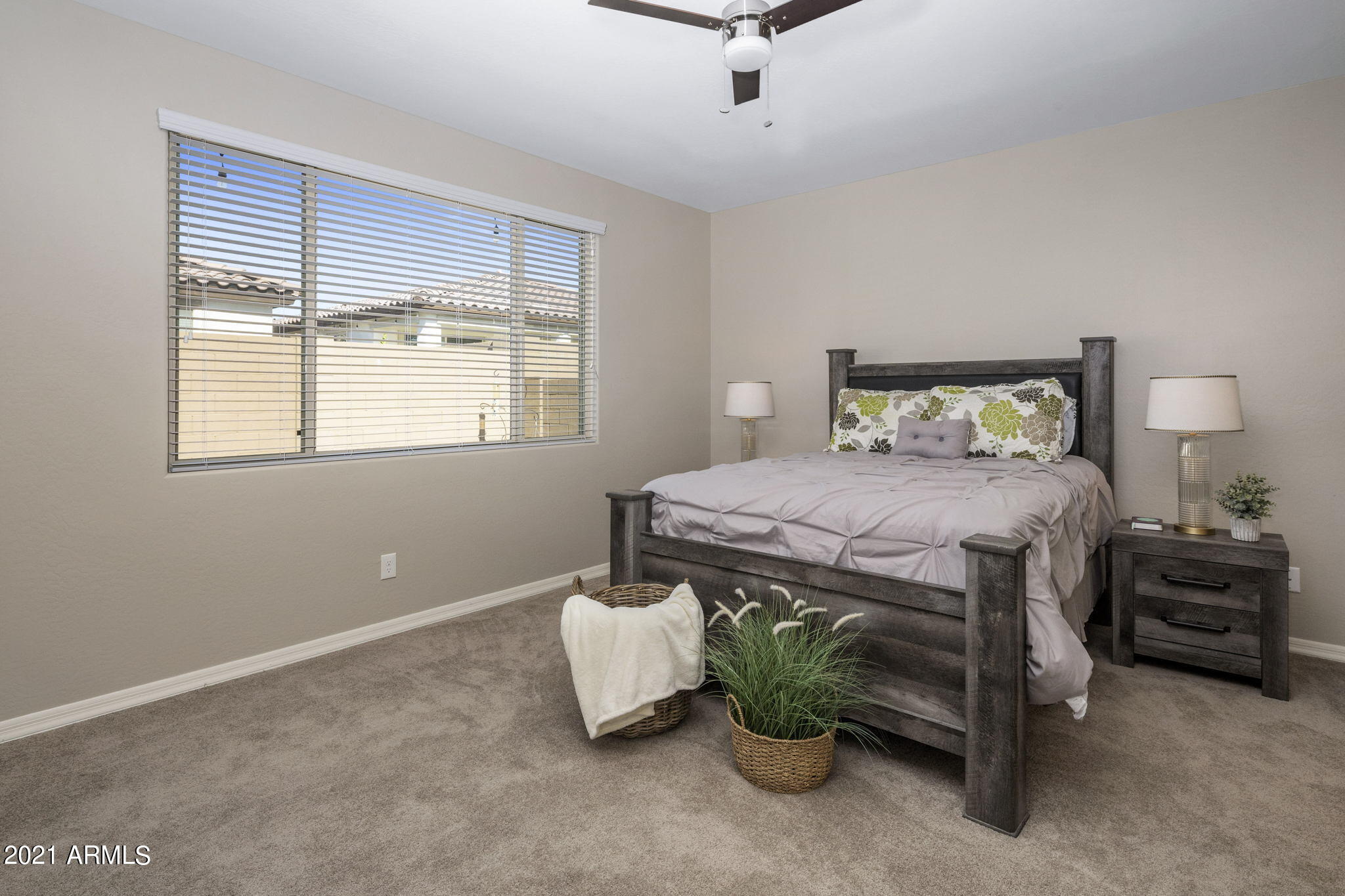 20940 West Almeria Road Buckeye, AZ 85396 - Photo 14 of 46 5-web-or-mls-HUB08142