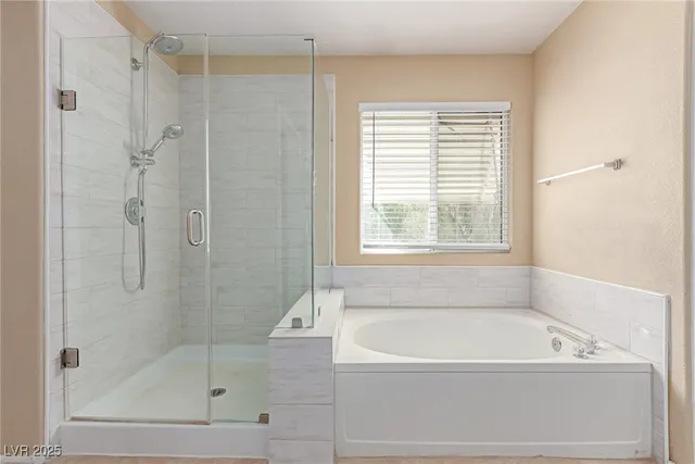 $2,800 | 8612 Sierra Cima Lane, Las Vegas, NV 89128