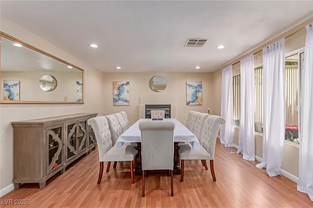 $2,800 | 8612 Sierra Cima Lane, Las Vegas, NV 89128