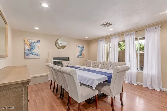 $2,800 | 8612 Sierra Cima Lane, Las Vegas, NV 89128