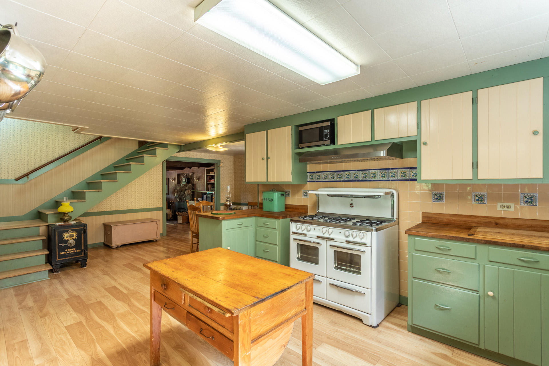 30522 Oak Run To Fern Road Whitmore, CA 96096 - Photo 16 of 70 29 kitchen