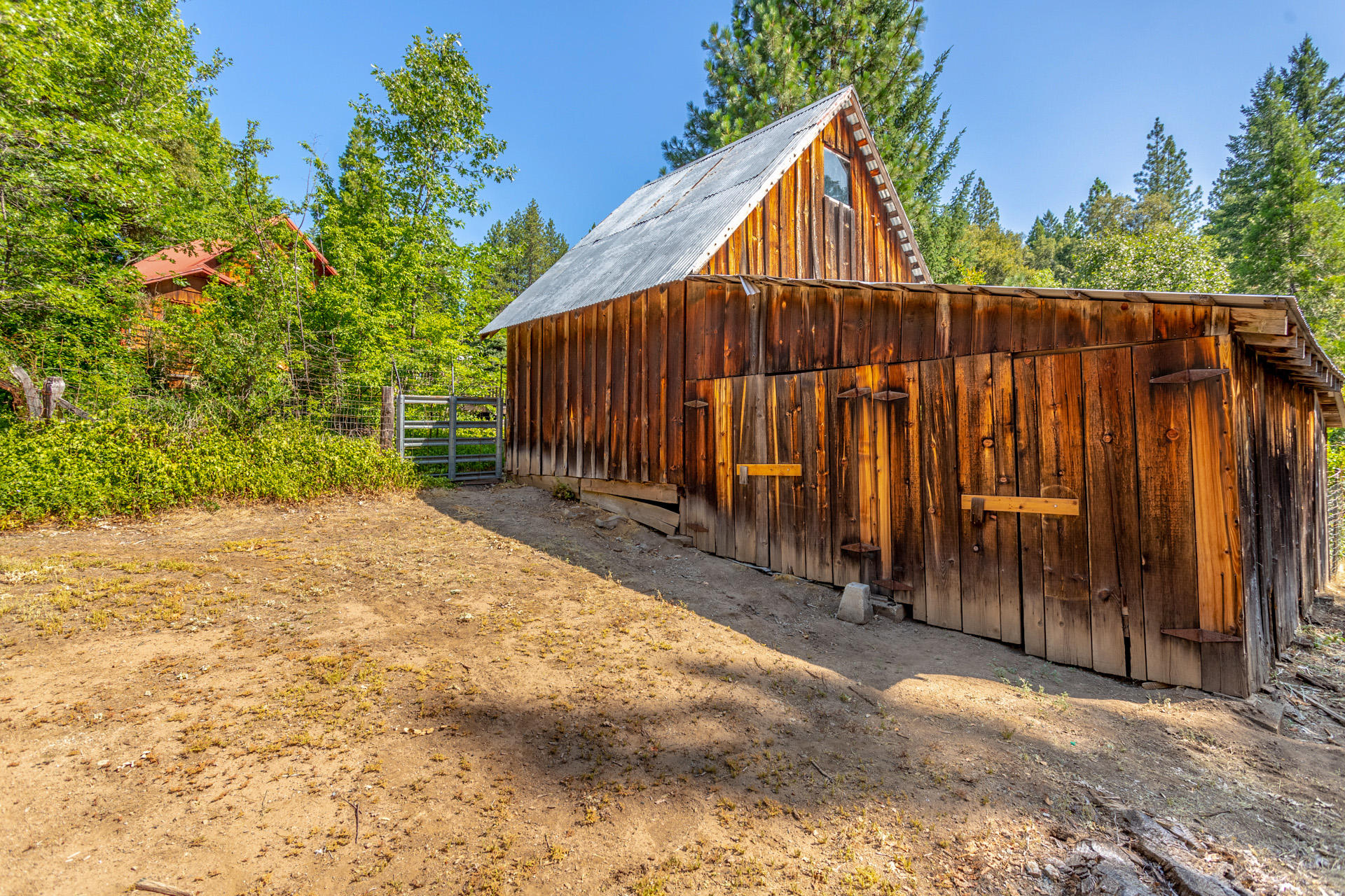 30522 Oak Run To Fern Road Whitmore, CA 96096 - Photo 43 of 70 81 barn