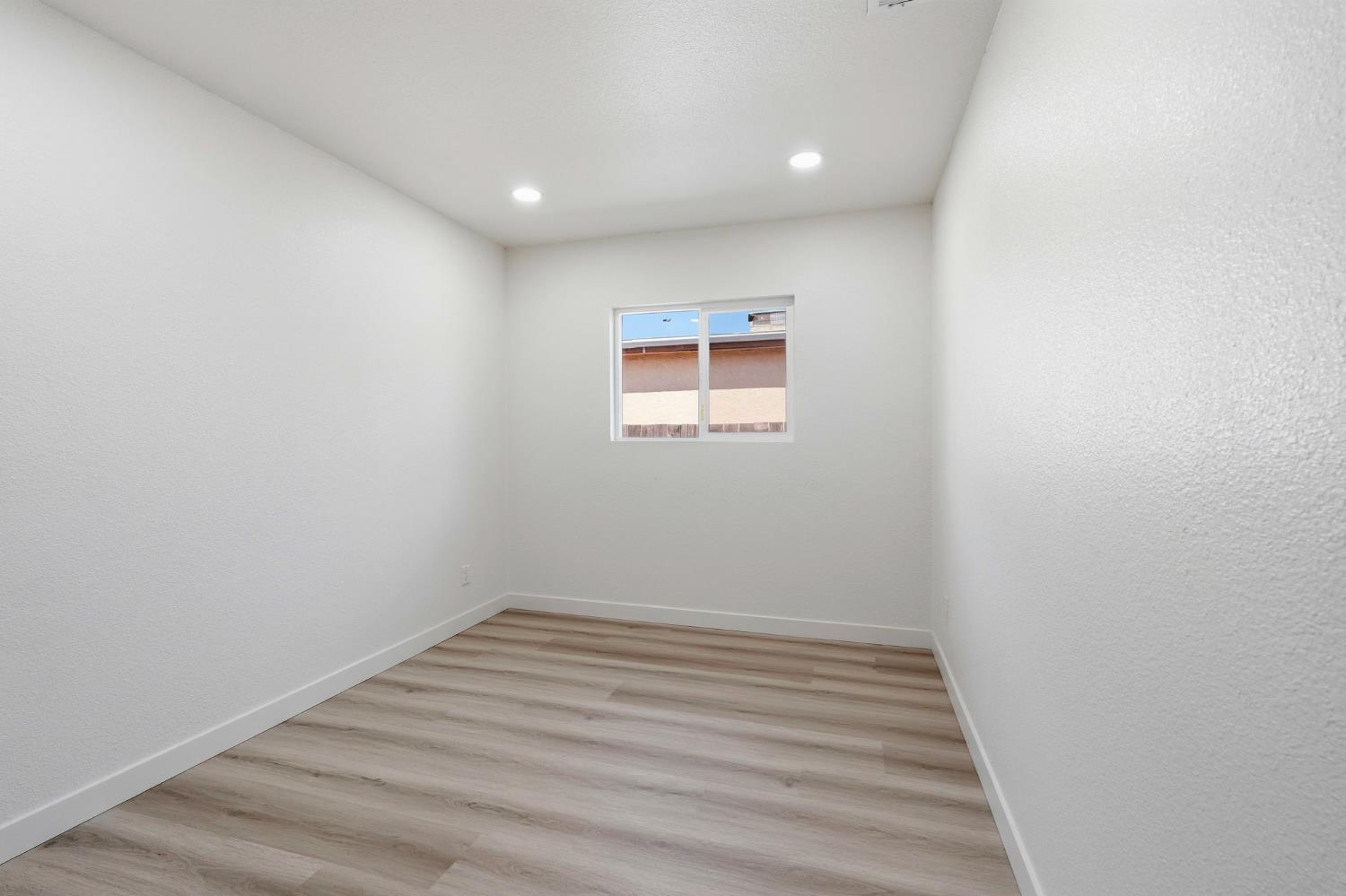 201 Barozzi Avenue Modesto, CA 95351 - Photo 19 of 44