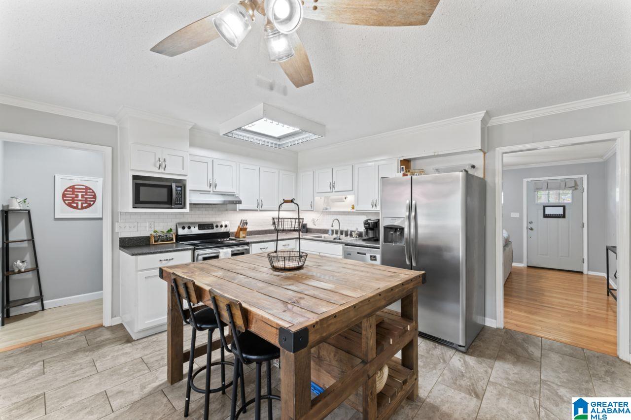 2069 Phillips Circle Leeds, AL 35094 - Photo 29 of 32