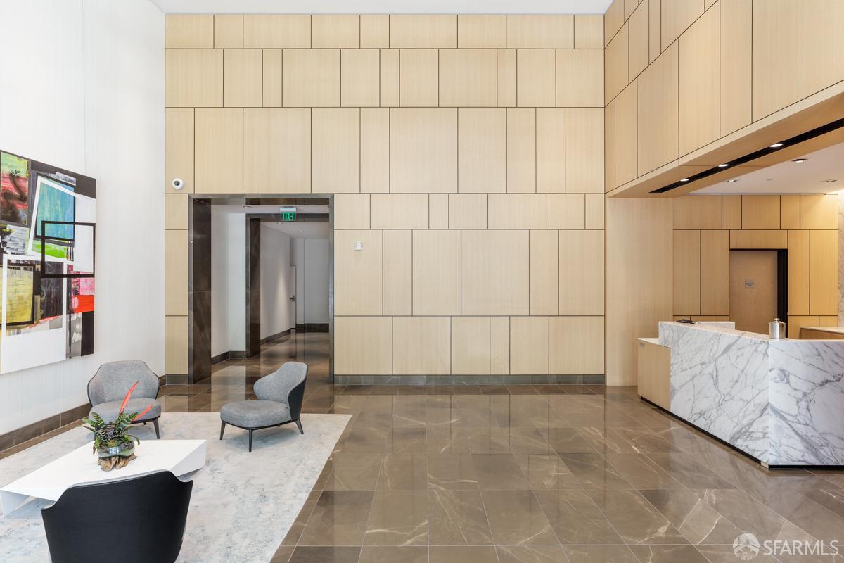 318 Main Street, Unit 4E San Francisco, CA 94105 - Photo 24 of 50 a living room with furniture